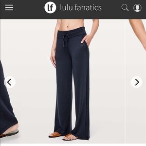 Lululemon In The Comfort Zone Pant